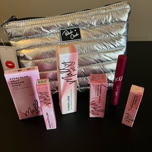 Malloy makeup LIGHT TONE bundle and Blush Crush cosmetic bag (7 PCs)